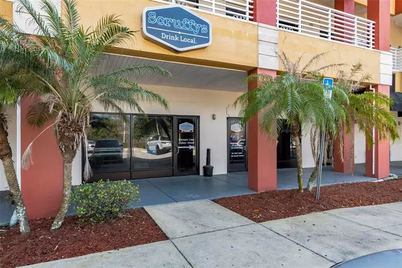 Scruffys Sports Bar in Palm Coast for Sale